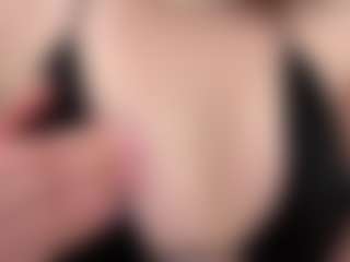 Helen's Live Sex Cam Show