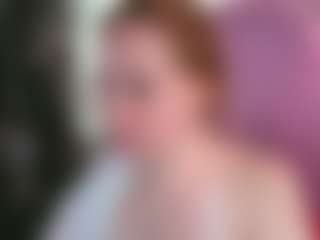 Live cam show with TinaBrooks - Twerk on Soda Cam