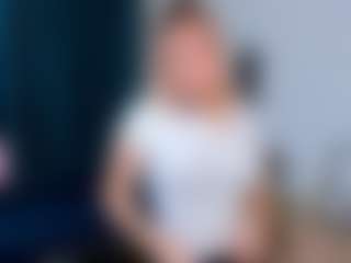 Live cam show with VanettaAngelucci - New Petite on Cam Slut