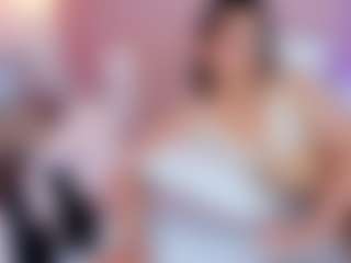 Live cam show with AmandaLourens - Natural on Dolls Live