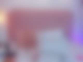 AmandaLourens's Live Sex Cam Show