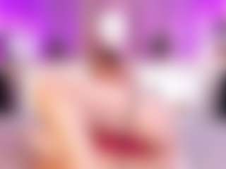 Live cam show with andrea-ferrer - Strip on Dare Cams