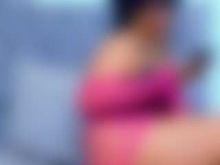 Live cam show with bella-trix1 - New Toys on intimatelivegirls.com