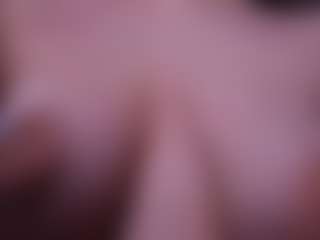 Lia's Live Sex Cam Show