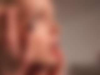 VanessaSuderman's Live Sex Cam Show