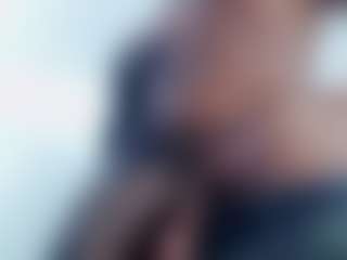 Drakebrown23's Live Sex Cam Show