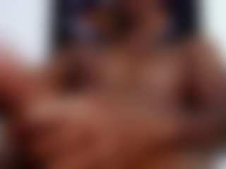 Live cam show with Drakebrown23 - Colombia on CamSextacy