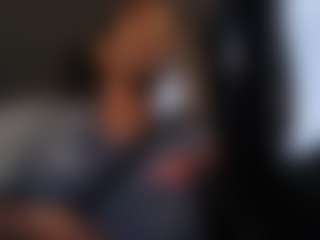 Show in cam erotica live di betshecntfuckme