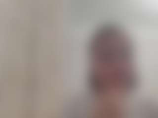 Laura's Live Sex Cam Show