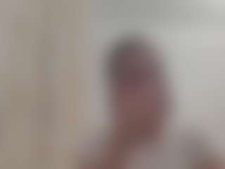 Live cam show with Laura - BBW College on liverealitysex.com