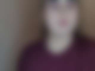 Live cam show with Laura - White on galaxygirlnitro.com | finland
