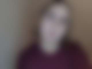 Live cam show with Laura - Ride Torso on TastyBlacksLive