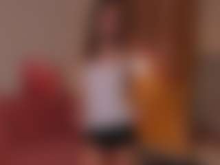 Live cam show with LunaRa1n - Spanks on fuklive.com