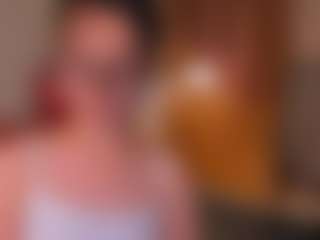 Live cam show with LunaRa1n - College on Camsoda