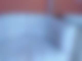 Live cam show with EllieFoxx - New Brown Eyes on Camversity