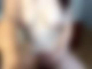 Live cam show with InesShofner - Nipple Piercings on Streamer API