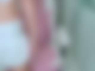 Lilyisshy's Live Sex Cam Show
