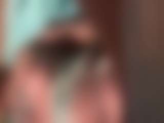 Maacha's Live Sex Cam Show