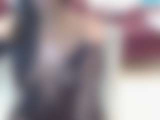 NaughtyLira69's Live Sex Cam Show