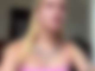 Live cam show with Julia - Green Eyes on dropp.cam
