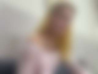 Julia's Live Sex Cam Show