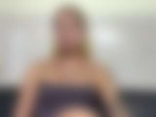 Julia's Live Sex Cam Show