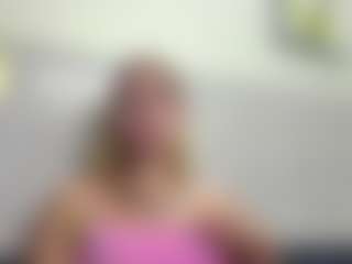 Julia's Live Sex Cam Show