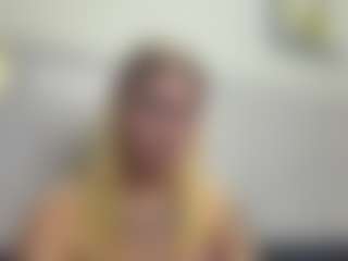 Julia's Live Sex Cam Show
