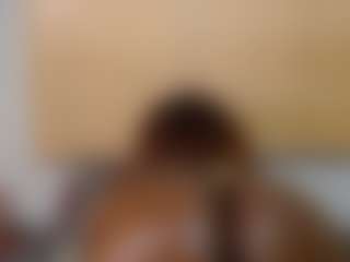 ThickChocolateX28's Live Sex Cam Show