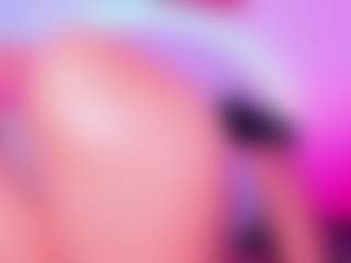 Live cam show with Elsalondoonn - Smoking on slutload