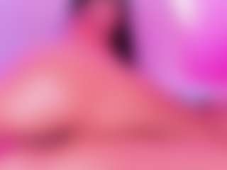 Live cam show with Elsalondoonn - New Tattoos on SxyPornLive