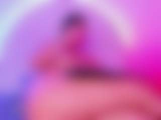 Elsalondoonn's Live Sex Cam Show