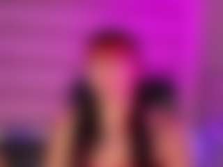 soy-thamara's Live Sex Cam Show