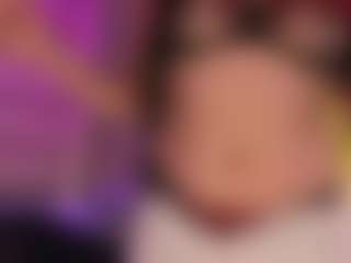 soy-thamara's Live Sex Cam Show