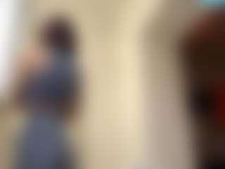 AvrilOllison's Live Sex Cam Show