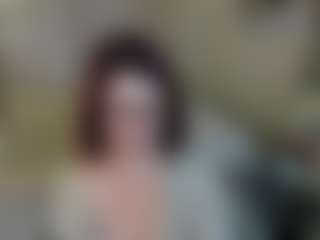 Live cam show with Donna-Hale - Spanks on Dare Cams