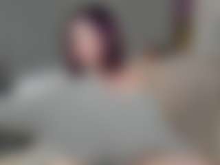 Live cam show with Donna-Hale - Submissive on Camsoda