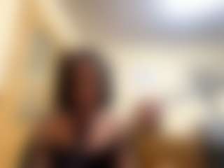 Live cam show with Veya - Brown Eyes on Camsoda