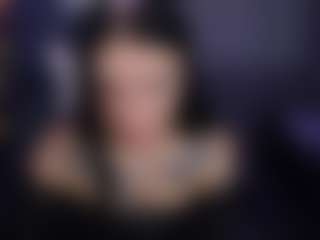 69queenmasha MILF webcam performer live streaming