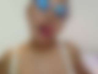 DulcePinky's Live Sex Cam Show