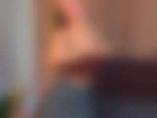 Live cam show with FayeLivingston - Blonde Hair on Camsoda