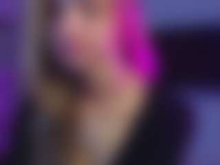Live cam show with FayeLivingston - Blonde Hair on Fling VIP Chat