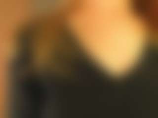 Live cam show with FayeLivingston - Green Eyes on Milfs Live