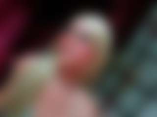 Kylie-Bennett's Live Sex Cam Show
