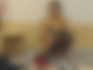 Live-camshow met MarraVeil - Mature MILF op Camsoda