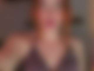 Live cam show with scarletrosse - Sexwebcam Red Hair on Gym Cam Girls
