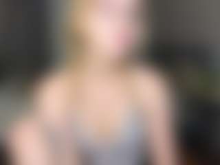 Amira's Live Sex Cam Show