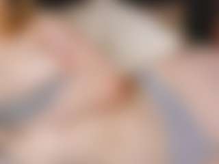 Amira's Live Sex Cam Show