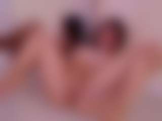 Live cam show with AuroraRenard - New Petite on camgirlchat.live