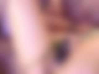 Live cam show with AuroraRenard - Handjob on Camsoda